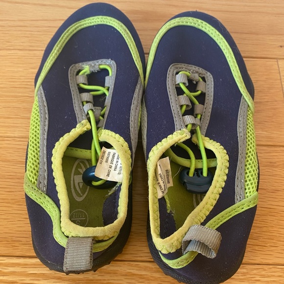 Water shoes S 11/12 - Picture 2 of 7